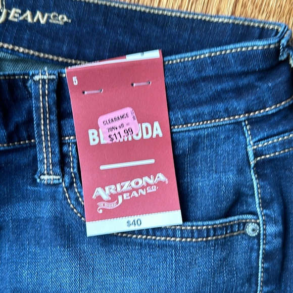 NWT Arizona Jean Bermuda Shorts, size 5 - Picture 3 of 6